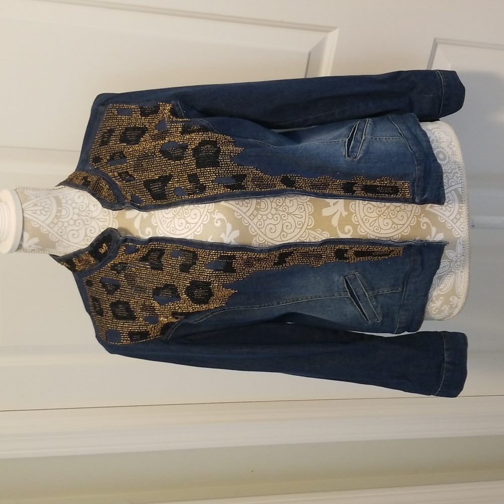 Chico's Jean's Embroidered Jaquet - sz 0